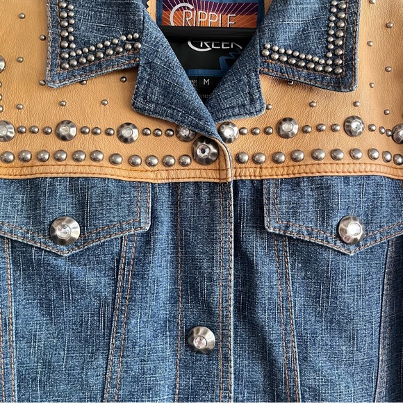 Cripple Creek Western Denim & Leather Studded Rhinestone Jacket - Size M - Picture 9 of 12